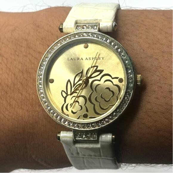 Floral Gold Laura Ashley Watch - Picture 1 of 5